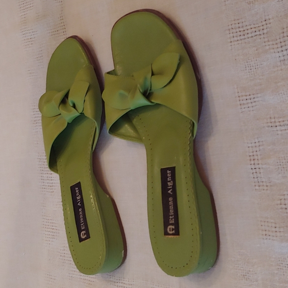 Sandal Bundle - Picture 6 of 16